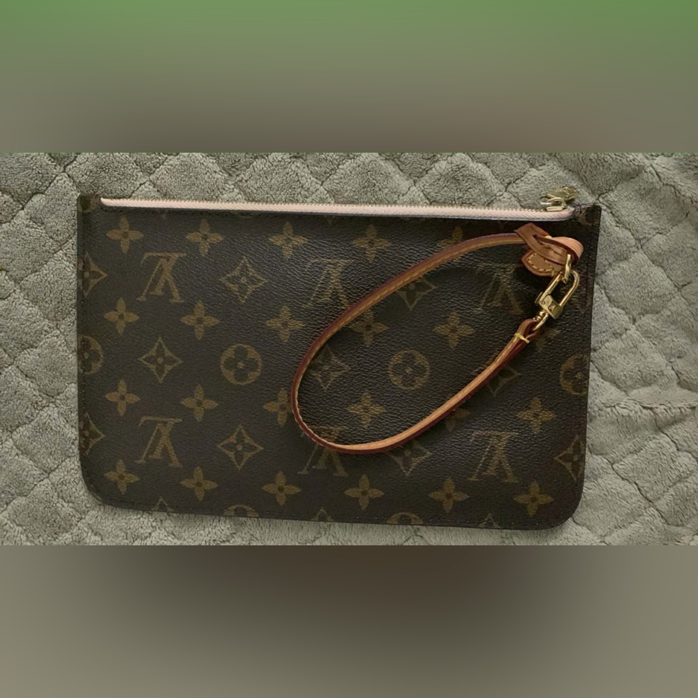 Louis Vuitton neverfull pouch mm INSERT ONLY